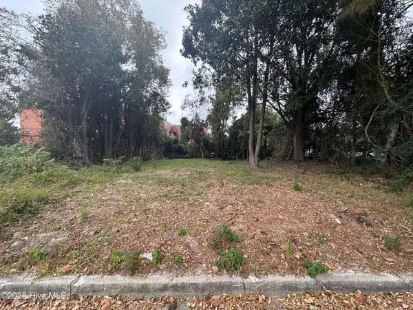 421 College ST, Jacksonville, NC 28540