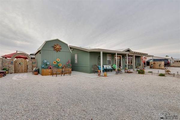10746 S Fortuna Palms Loop, Yuma, AZ 85367-7430