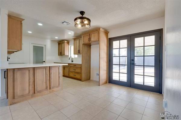 Yuma, AZ 85365-2522,1447 E 22nd St