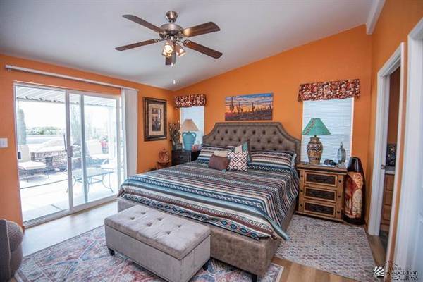 Yuma, AZ 85367-7430,10746 S Fortuna Palms Loop