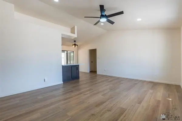 13476 E 44th Dr, Yuma, AZ 85367-6352