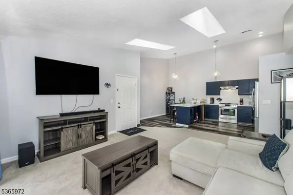 462 Poets Way, Mahwah Twp., NJ 07430