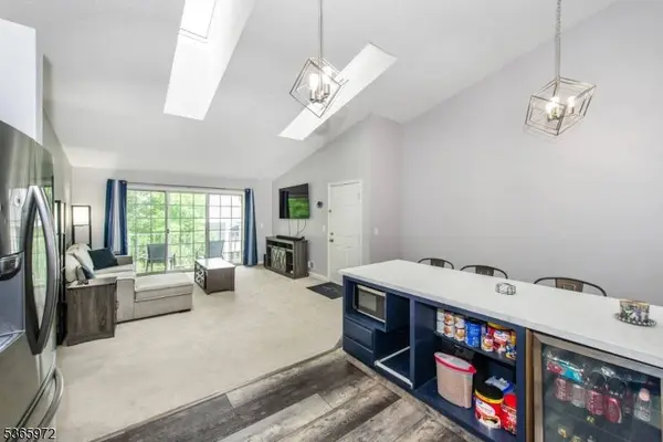 462 Poets Way, Mahwah Twp., NJ 07430