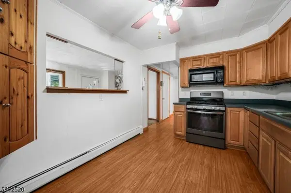 149 Jackson St, Wanaque Boro, NJ 07420