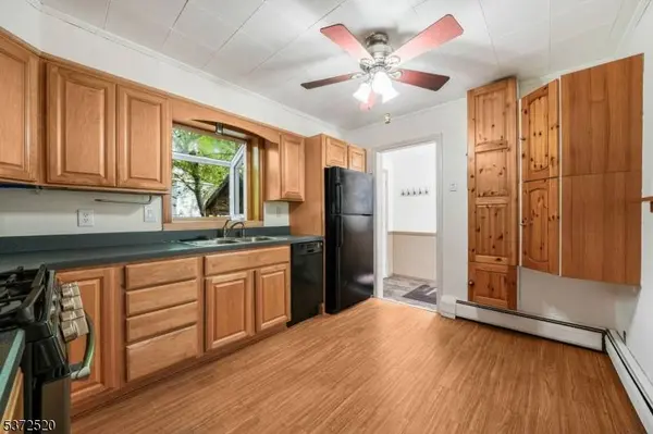 149 Jackson St, Wanaque Boro, NJ 07420