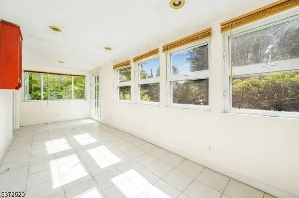 149 Jackson St, Wanaque Boro, NJ 07420