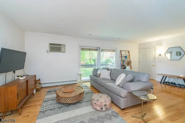 39 Harrison Ave #9, Montclair Twp., NJ 07042