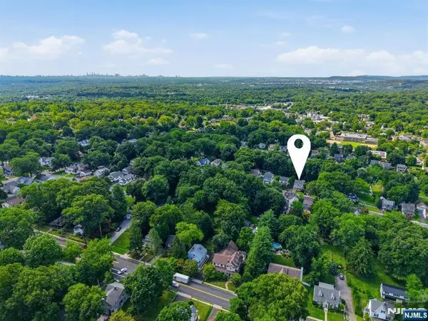 50 Payne AVE, Midland Park, NJ 07432