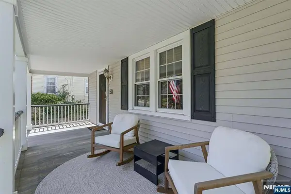 50 Payne AVE, Midland Park, NJ 07432