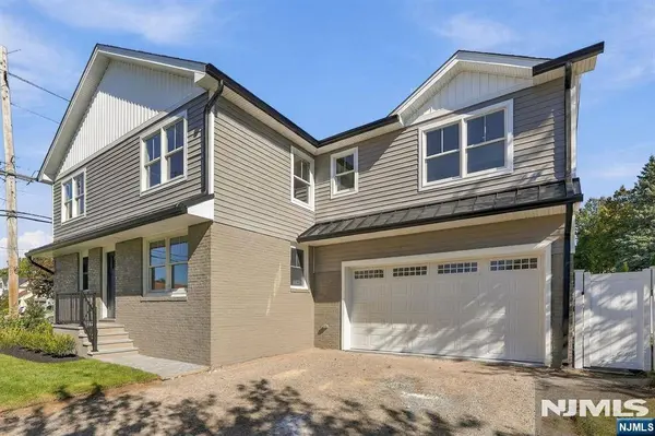 11-17 Harrison DR, Fair Lawn, NJ 07410