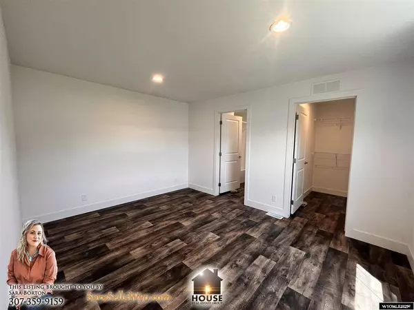 401 S Russell Lot 46 Avenue, Douglas, WY 82633