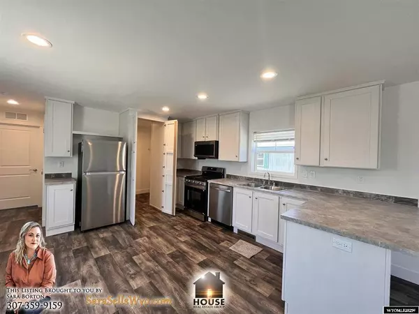 401 S Russell Lot 46 Avenue, Douglas, WY 82633