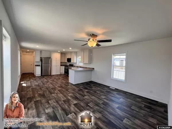 401 S Russell Lot 46 Avenue, Douglas, WY 82633