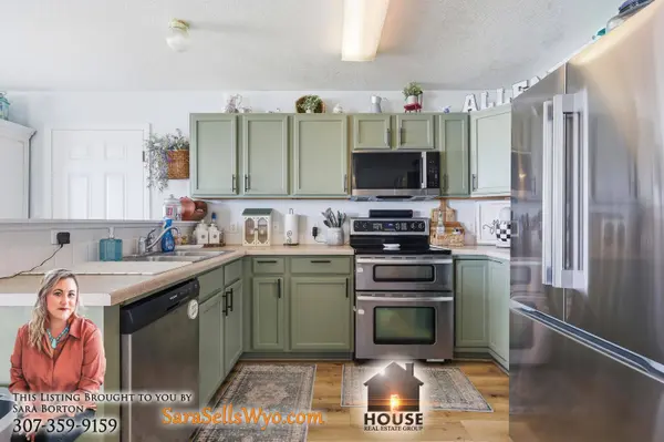 613 Olds Drive, Douglas, WY 82633