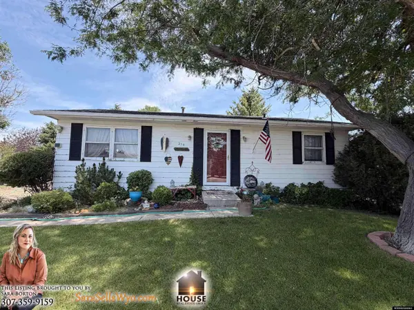 219 Jolley, Douglas, WY 82633