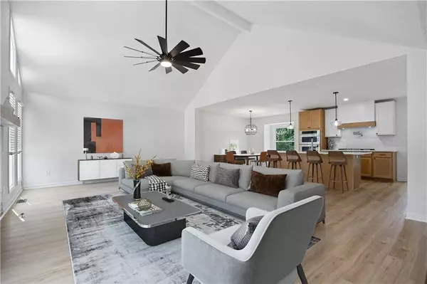 315 Mckees Rock LN, Lawrenceville, GA 30044