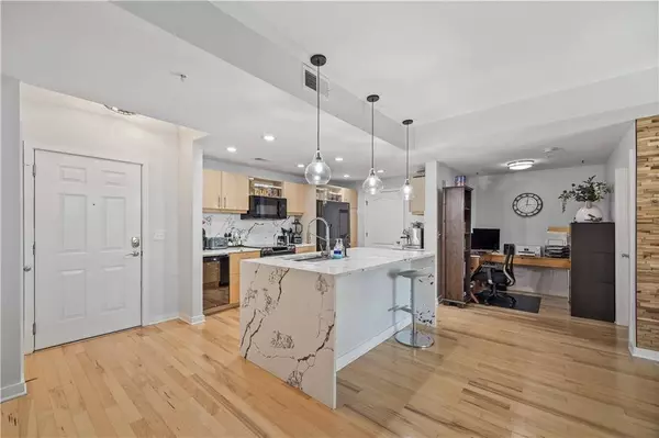 390 17th ST NW #4018, Atlanta, GA 30363