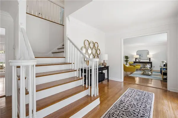 395 Spindle CT, Sandy Springs, GA 30350