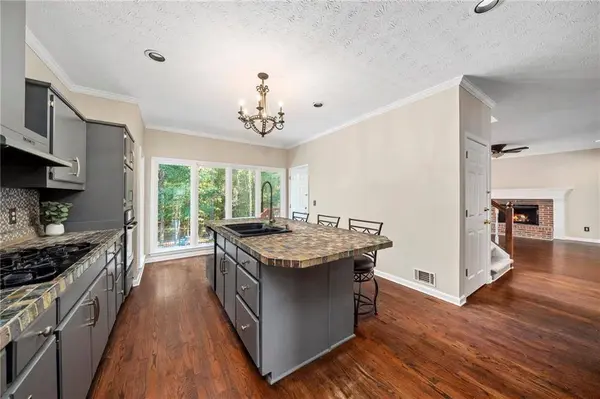 3256 Fieldcrest RD, Loganville, GA 30052