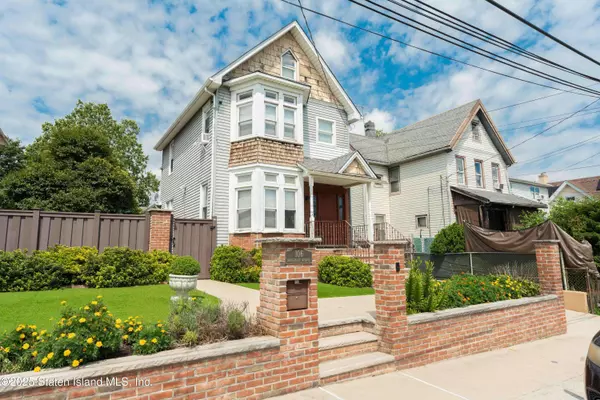 106 Mersereau AVE, Staten Island, NY 10303