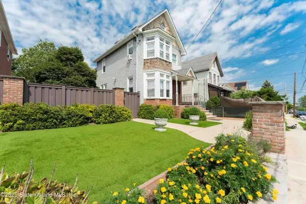 106 Mersereau AVE, Staten Island, NY 10303