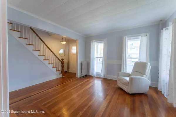 236 Lee AVE, Staten Island, NY 10307