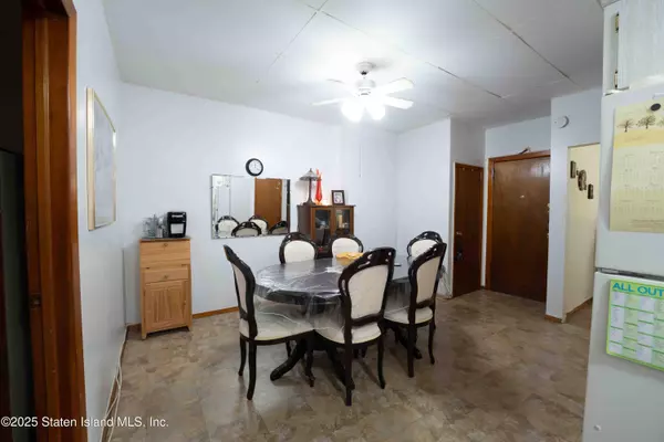 765 E 9th ST, Brooklyn, NY 11230