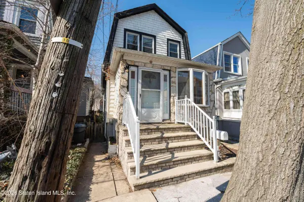 84 Sheridan AVE, Staten Island, NY 10305