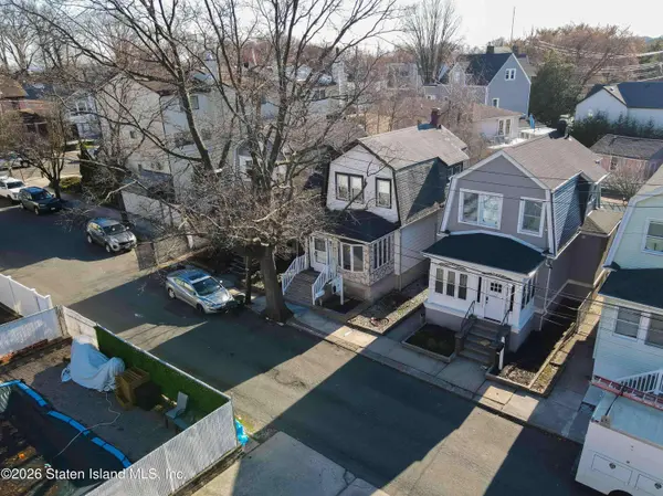 84 Sheridan AVE, Staten Island, NY 10305