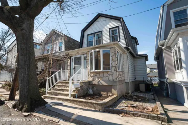 84 Sheridan AVE, Staten Island, NY 10305