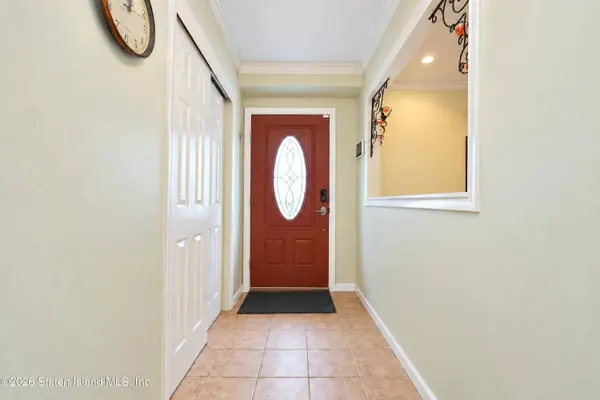 303 Abingdon AVE, Staten Island, NY 10308