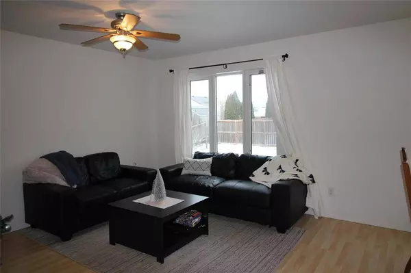 160 GREENTREE DR, Grunthal, MB R0A 0R0