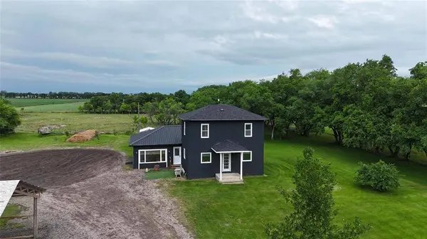 23095 PR 311 RD, New Bothwell, MB R0A 1C0