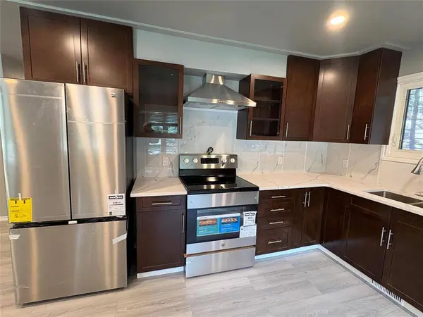 442 ELMDALE ST, Steinbach, MB R5G 0P4