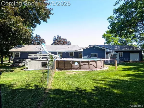 337 W Pine Street, Elsie Vlg, MI 48831