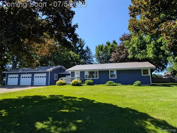 337 W Pine Street, Elsie Vlg, MI 48831