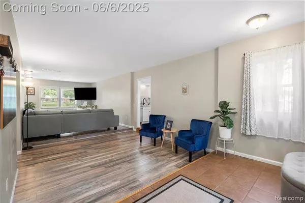 6226 Rowley Boulevard, Waterford Twp, MI 48329