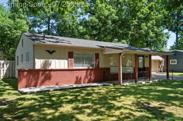 4030 Letart Avenue, Waterford Twp, MI 48329