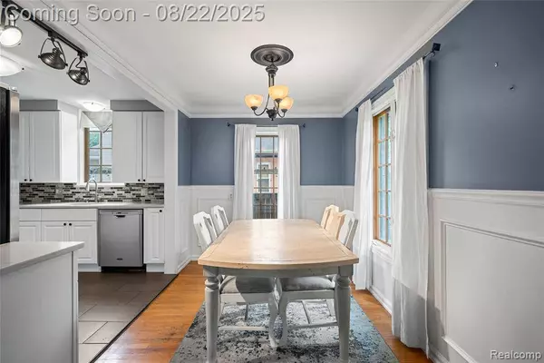 3704 Oakshire Avenue, Waterford Twp, MI 48328