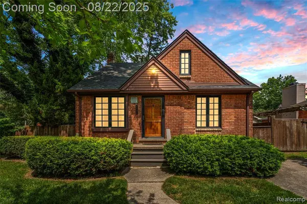 3704 Oakshire Avenue, Waterford Twp, MI 48328