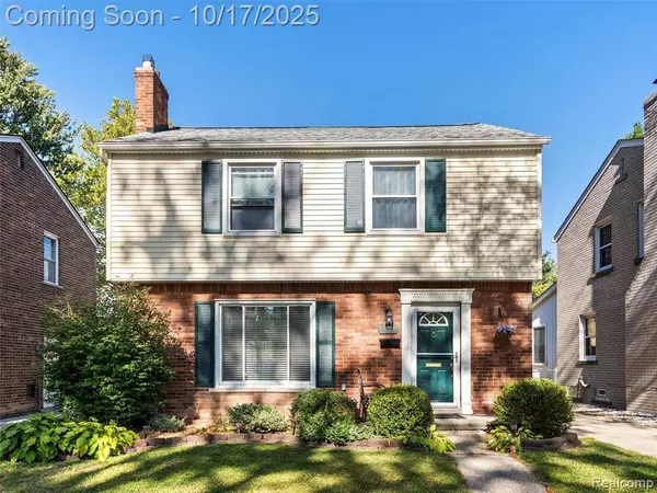 1730 Bournemouth Road, Grosse Pointe Woods, MI 48236