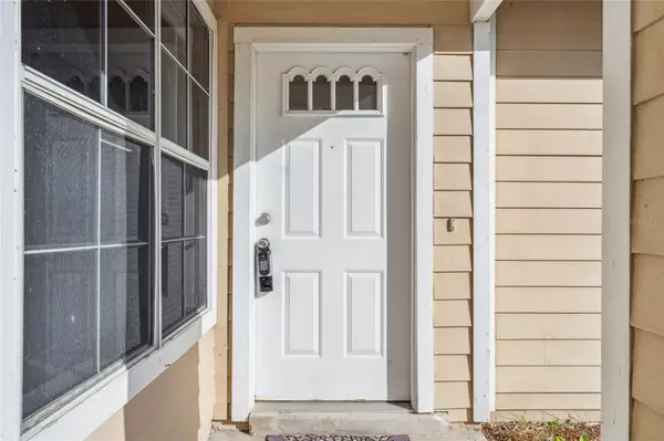 118 MEADOW BLVD, Sanford, FL 32771