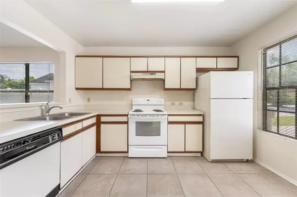 605 SWALLOW CT, Apopka, FL 32712