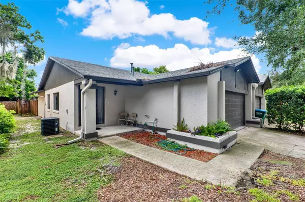 212 PERTH CT #B, Winter Springs, FL 32708