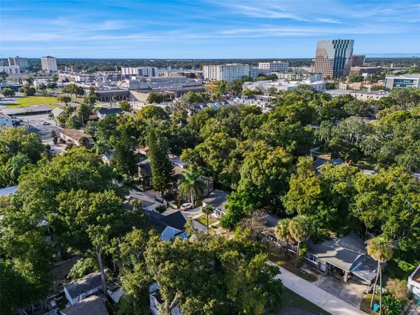 210 HIBISCUS CT, Orlando, FL 32801