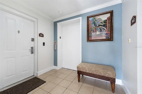 1597 HERITAGE CROSSING CT #302, Reunion, FL 34747