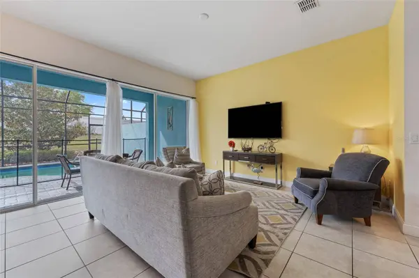 318 CAPTIVA DR, Davenport, FL 33896