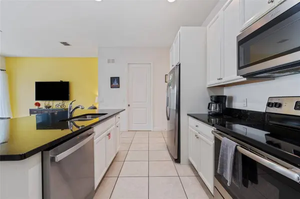 318 CAPTIVA DR, Davenport, FL 33896