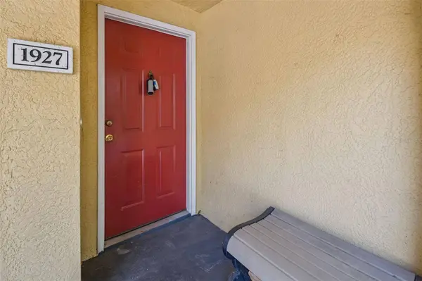 1927 LEGACY COVE DR #1927, Maitland, FL 32751