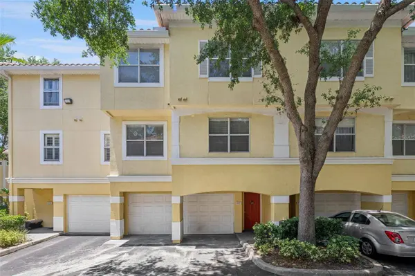 1927 LEGACY COVE DR #1927, Maitland, FL 32751